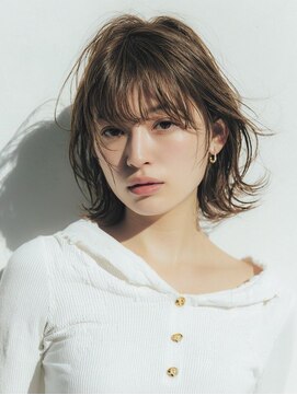 ニーフ 恵比寿(neaf) ダークブルーワンホンレイヤー/ニュアンスウルフ/デジタルパーマ