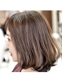 グレイヘアを生かしたハイライト&ツートンカラー