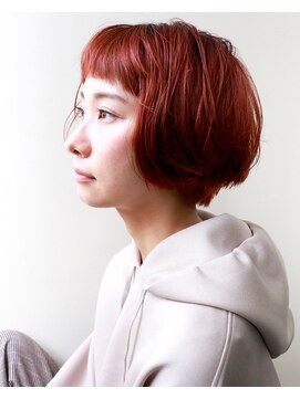 ルドワ(Rudowa) レッドショートボブ