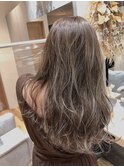 ハイライト×パールグレージュ*増崎彩乃