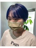 ネイビーショートヘア
