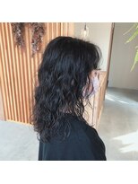 アクセヘアー 町田(acce hair)&nbsp;ロングヘアのウェーブパーマスタイル