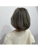 チーク(CHiiK)&nbsp;バレイヤージュ×グレージュ