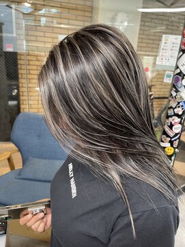 ラフ(LAFF) #バレイヤージュ#グレージュカラー#ボブウルフ#ココアベージュ