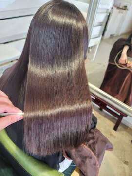 ウェルス(Wealth) 美髪ピンクベージュ