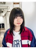 セミロングのハイレイヤー
