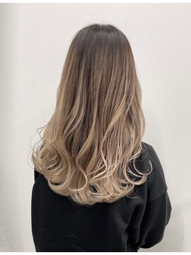 イース バイ アンブルリュクス 北千住(Ease by amble luxe) グラデーションカラー