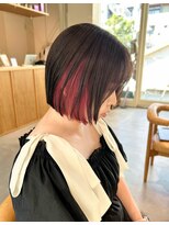 エルム 原宿 表参道(yelm)&nbsp;ブリーチデザインカラーインナーピンクと韓国ボブ