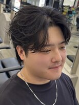 ウェイビーエフティフィフス 横浜西口(WAVEY ft.fifth) 横浜メンズパーマ波巻きツイストスパイラルニュアンスサーフ40代