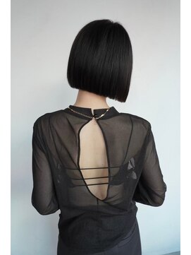 セーヌ(CEINE) CEINE【三軒茶屋】切りっぱなしボブ×髪質改善inoaオイルカラー