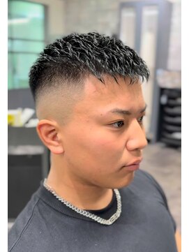 フランクスバーバーリベラルド 横浜(FRANK'S BARBER LIBERALD) ハイスキンクロップTK