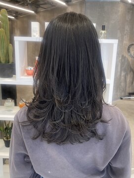 ピークアブー 原宿ハラカド(PEEK-A-BOO) 海外風レイヤーセミロングミディアムヘアハッシュカット