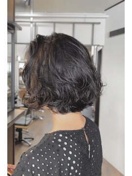ウェーブ(WAVE) 動きをプラス江坂ボブパーマ