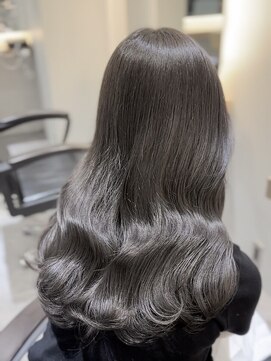 salon de MiLK 札幌大通店【サロン ド ミルク】 ブリーチレイヤーカット髪質改善トリートメント 【札幌大通】