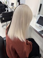 ゼロ 静岡(ZERO)&nbsp;リタッチのみでホワイトブロンド【望月皐太】