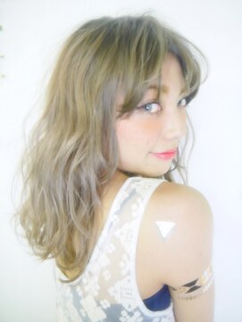 ビオラ(Viola) Ｖｉｏｌａ　2015  S/S  LOOK 16 ☆