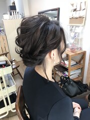 ゆるふわナチュラルアップアレンジ【ヘアアレンジ　立川/立川】