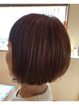 ヘアーアンドビューティー ルーツ(hair&beauty #roots) やんわり前下がりボブ