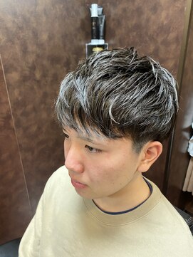 ヒロギンザ 新橋日比谷口店(HIRO GINZA) ツイストスパイラル卒業式バージョン