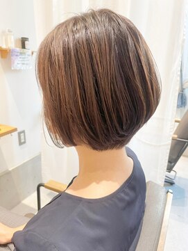 タイズ(ties) 20代30代40代ハイライトブリーチなし大人ボブ前下がり立体感