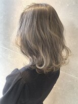 ラシサ(rashisa)&nbsp;【憧れの外国人風】ホワイトシルバーグレーカラー