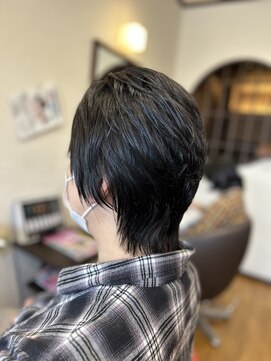 ヘアモード 美結(hair-mode) マッシュウルフカット/ダークカラー/バンク長め