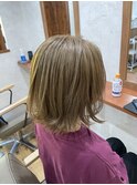 ミルクティーベージュ