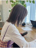 柔らかいオリーブグレージュ