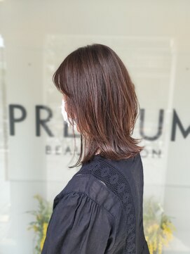 e.m.a プレミアムビューティーサロン 栄駅店(e.m.a PREMIUM BEAUTY SALON) ナチュラルカラー×外ハネスタイル