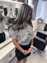 キング 枚方店(K!ng)&nbsp;【枚方、高槻、梅田】ホワイトハイライト