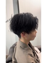 クロムトウキョウ ザ バーバー 新宿本店(CHROM TOKYO the Barber)&nbsp;ツイストセンターパート
