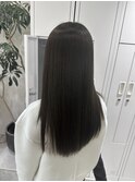 暗髪サラツヤストレート