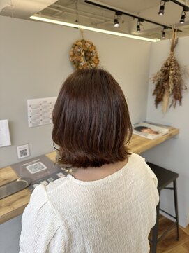 リジー(Litzy) くびれレイヤーボブ【三國麗奈】