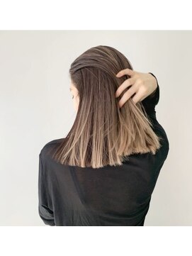 スリーエヌ(NNN) Natural balayage!