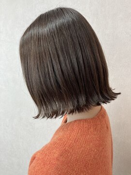 ルクス(luxe) 外はねボブ