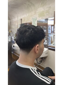 オアゾバーバー(OAZO BARBER) テーパーフェードスタイル