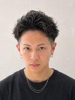 ノラ ギンザ(NORA GINZA) 30代パーマアップバングビジネスショートオールバックツーブロ