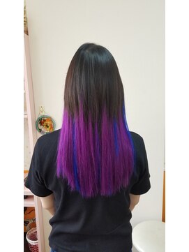 美容室イーナ(e na) カラーエクステで華やかに♪