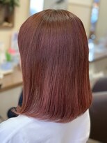 コアフィールフィス(COIFFURE fils)&nbsp;《見附　今町》ハイトーン　鮮やかレッドピンクカラー