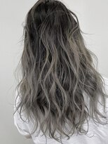 マーシュ(marshu)&nbsp;【marshu  OSAKA Style】外国人風×グラデーショングレージュ