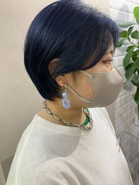 ハブ(hub) 【天神今泉】ネイビーブルー