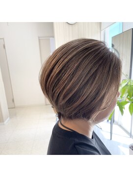 ボノ(Bono) バレイヤージュハイライトカラー