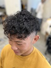 フリットグラン(FRIT GRAND) スペインパーマ＆フェードカット