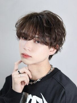 アイトーキョー 横浜(AI TOKYO) 波巻き/ハイライト/マッシュパーマ/ウルフ[横浜駅]