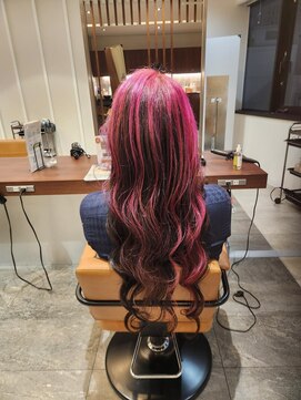 エイクス ヘア デザイン×美髪クリニック 千葉(AQs hair design) ハイライト◎ピンク