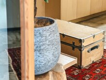 らふるの雰囲気（くらしを紡ぎ笑顔をつなぐー洗練と心地良さの両立を目指した店内）