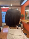 切りっぱなしボブ