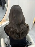 オリーブグレージュ×レイヤーカット