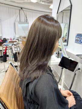 メモリーズ 表参道(Memories) 20代30代オリーブグレージュ×レイヤーカットでお洒落に可愛く