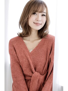 ヘアーメイク シーフォー(C4) 外ハネミディアム